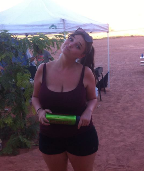 elle pute salope parfaite elle pute salope parfaite